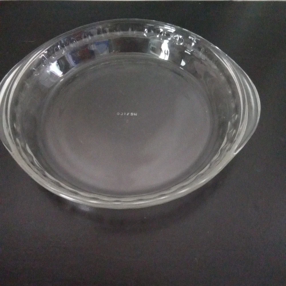 Clear Glass 9 Inch Round Pie Dish Fluted Rim Handles Made in Mexico Bakeware